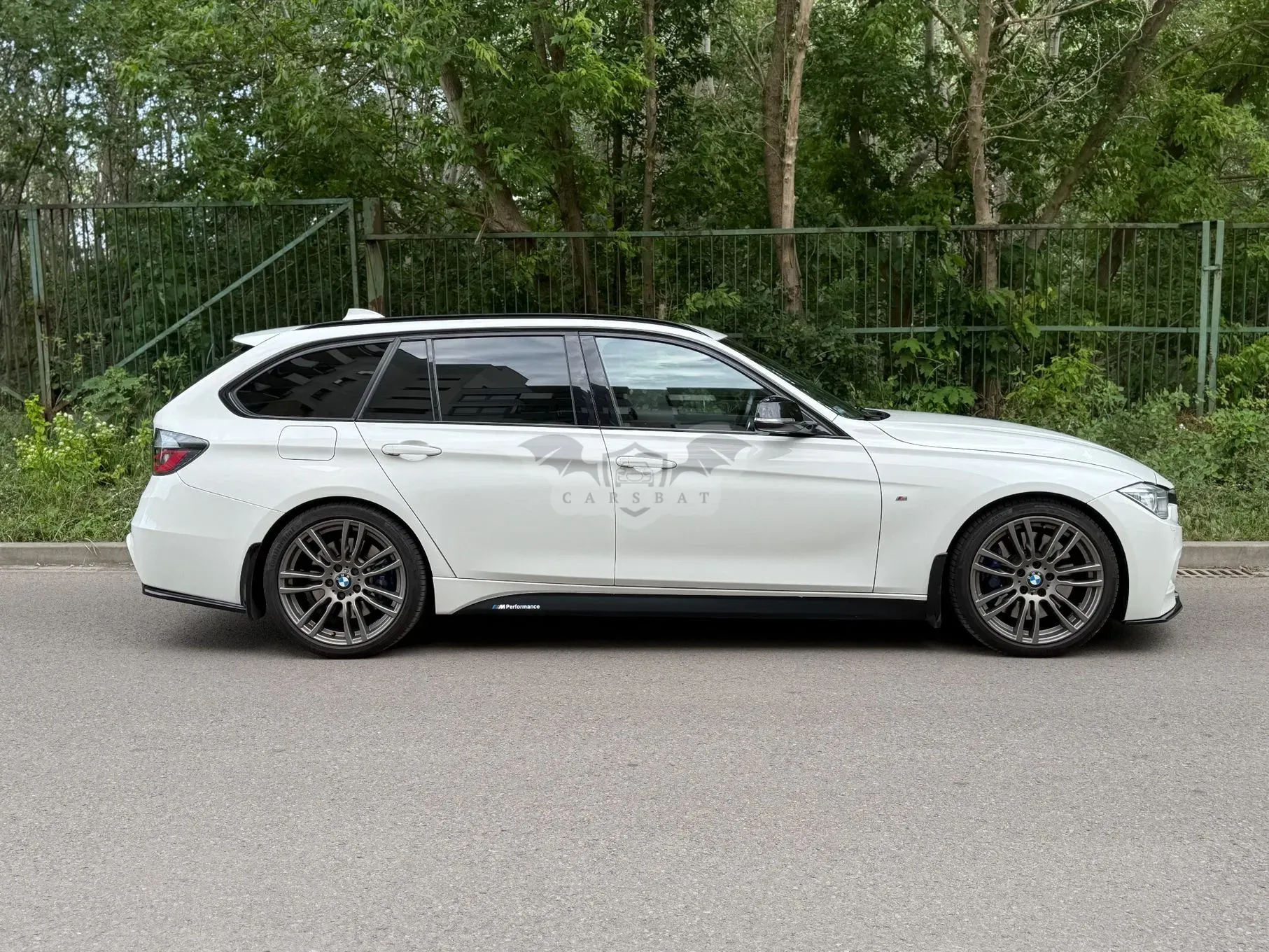 BMW 3 Series F30/F31 328i xDrive 2014