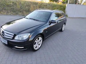 Mercedes-Benz C W204 (2007-2014) 200 (BlueEFFICIENCY) 7G-TRONIC Avantgarde 2010