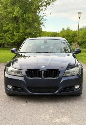 BMW 3 Series E90/E91/E92/E93 318d 2009
