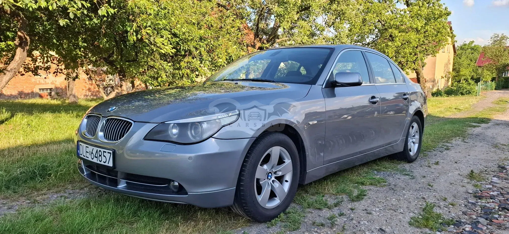 BMW 5 Series E60/E61 520i 2005
