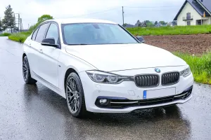 BMW 3 Series F30/F31 318i Sport Line 2016