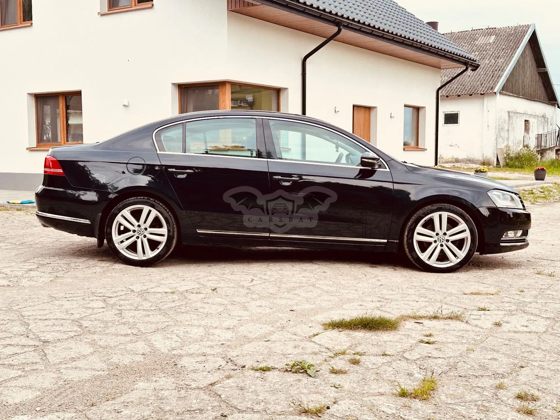Volkswagen Passat B7 2.0 TDI 4Mot Highline DSG 2011