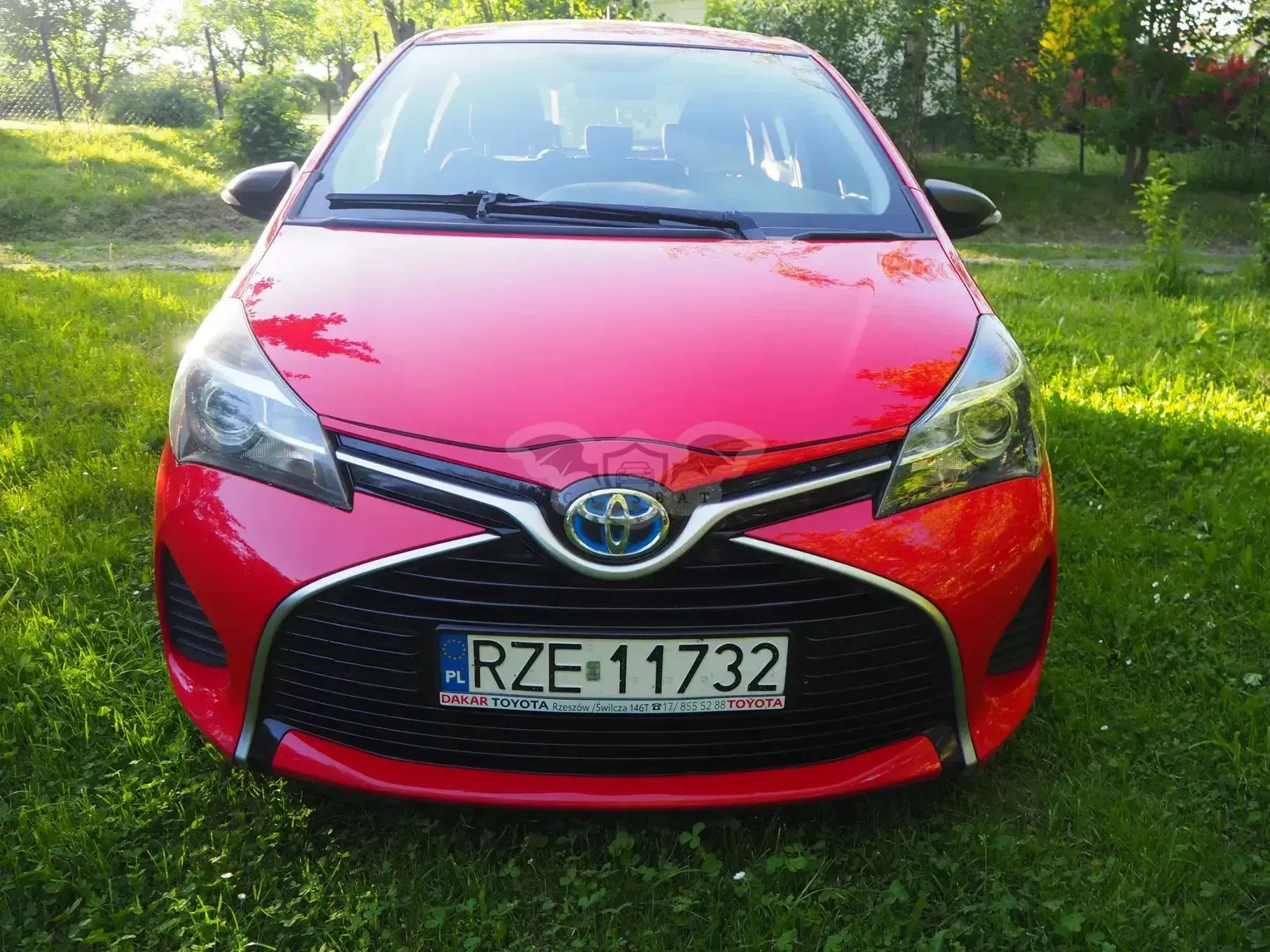 Toyota Yaris III Hybrid 100 Life 2015