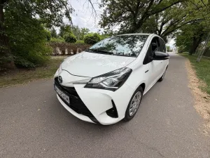 Toyota Yaris III Hybrid 100 Premium 2018