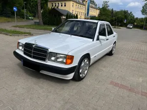 Mercedes-Benz 190 1989