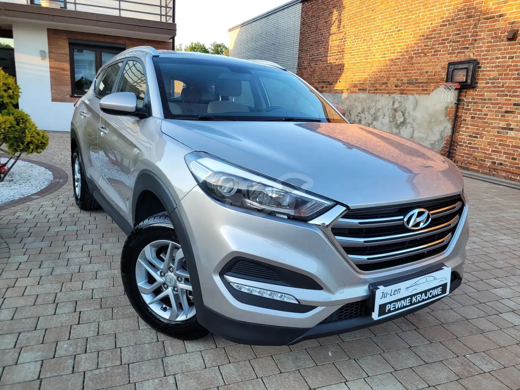 Hyundai Tucson III blue 1.6 GDi 2WD Classic 2016
