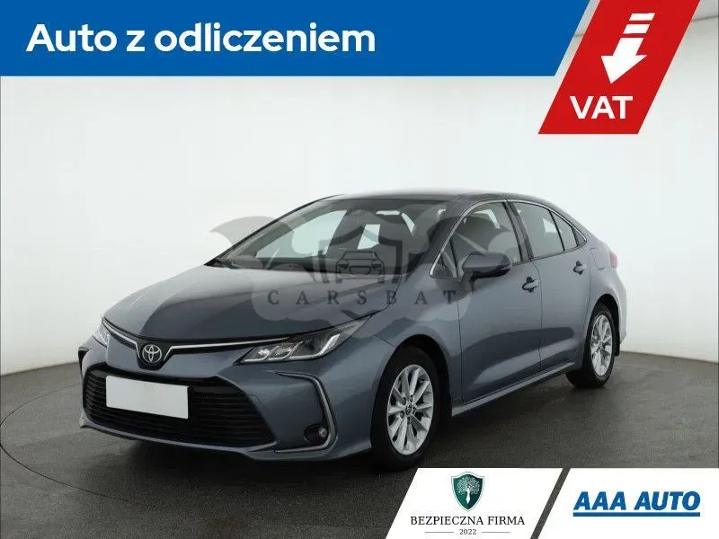Toyota Corolla Seria E16 2022