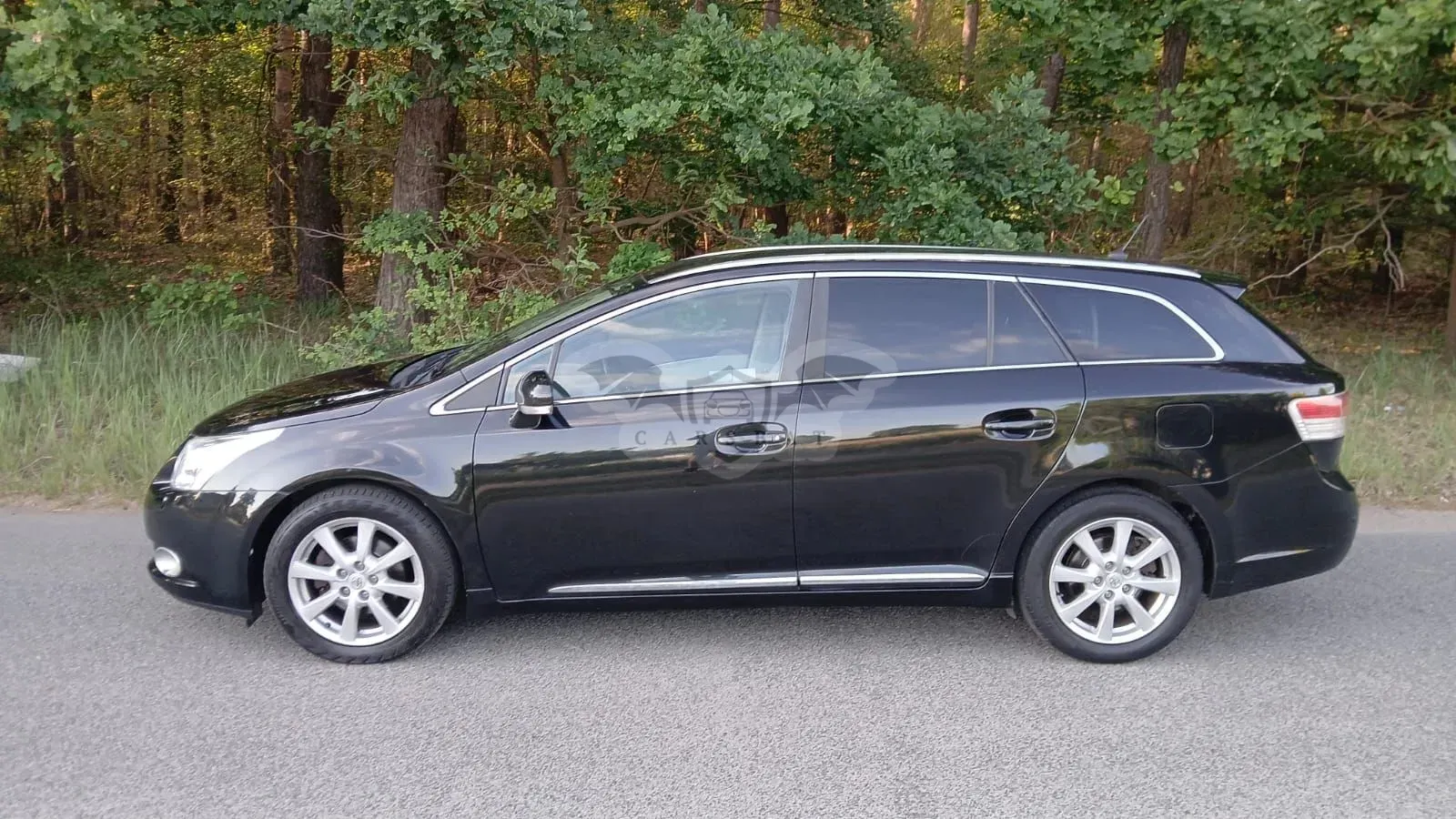 Toyota Avensis III 2.0 D-4D Premium 2010