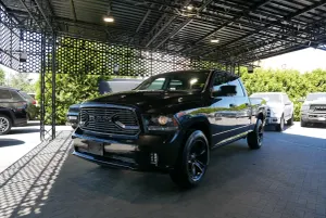 Dodge RAM 5.7 4x4 2016