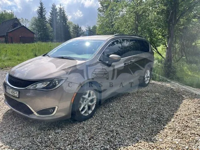 Chrysler Pacifica 2017