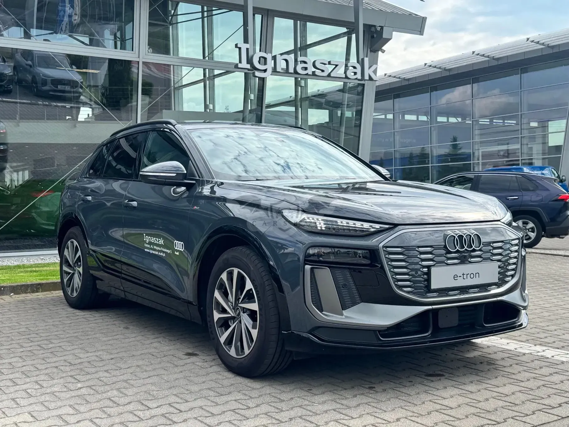 Audi Q6 e-tron 2025
