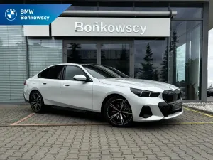 BMW 5 Series G60 520i mHEV sport 2026