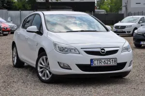 Opel Astra J 1.4 Turbo 150 Jahre 2012
