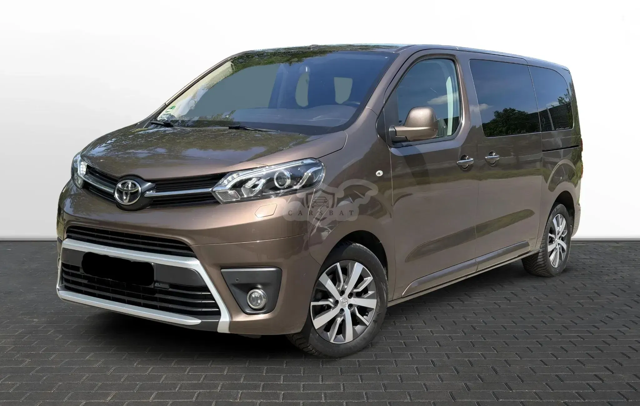 Toyota ProAce 2.0 D4-D Medium Family 2021