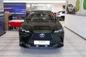 Lexus NX II 2025
