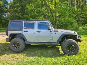 Jeep Wrangler III 3.6 Unlim Sahara 2013