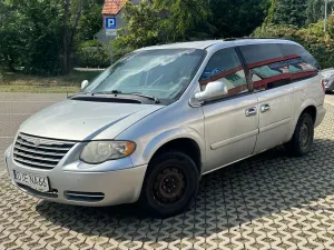 Chrysler Town & Country IV 3.3 2006