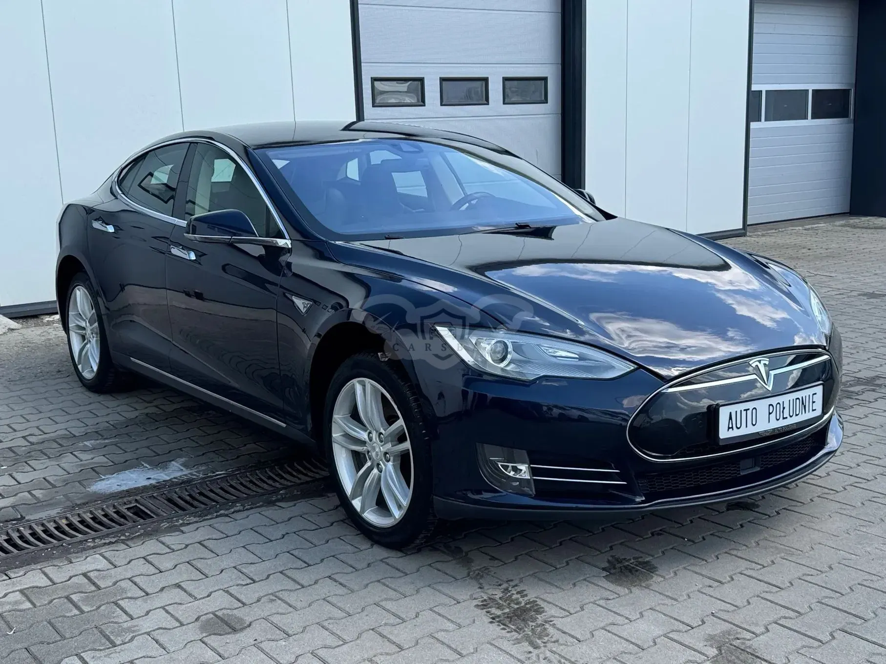 Tesla Model S 85 2014