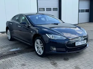 Tesla Model S 85 2014