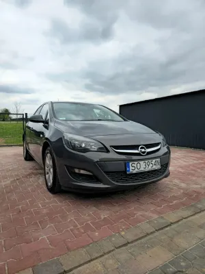 Opel Astra J 1.6 Enjoy EU6 2016