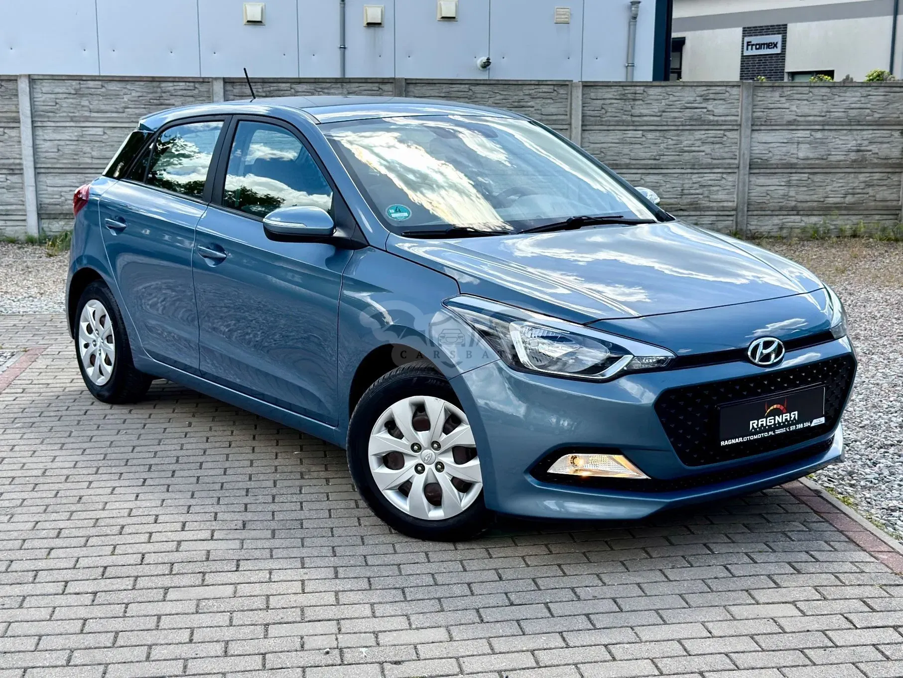 Hyundai i20 II blue 1.2 Classic 2015