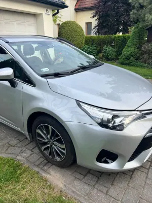 Toyota Avensis III 2.0 D-4D Prestige 2015