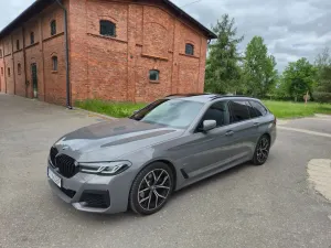 BMW 5 Series G30/G31 520d xDrive mHEV M Sport sport 2022