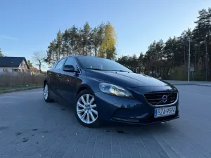 Volvo V40 II D2 Summum 2013