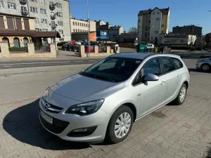 Opel Astra J 1.4 T Enjoy 2014
