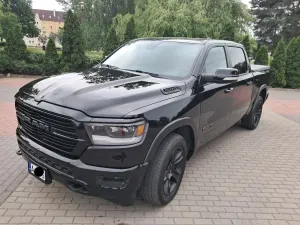 RAM 1500 5.7 Crew Cab Bighorn 2020