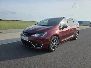 Chrysler Pacifica 2019