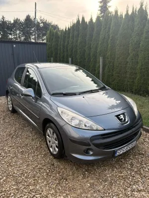 Peugeot 207 1.4 Trendy 2007