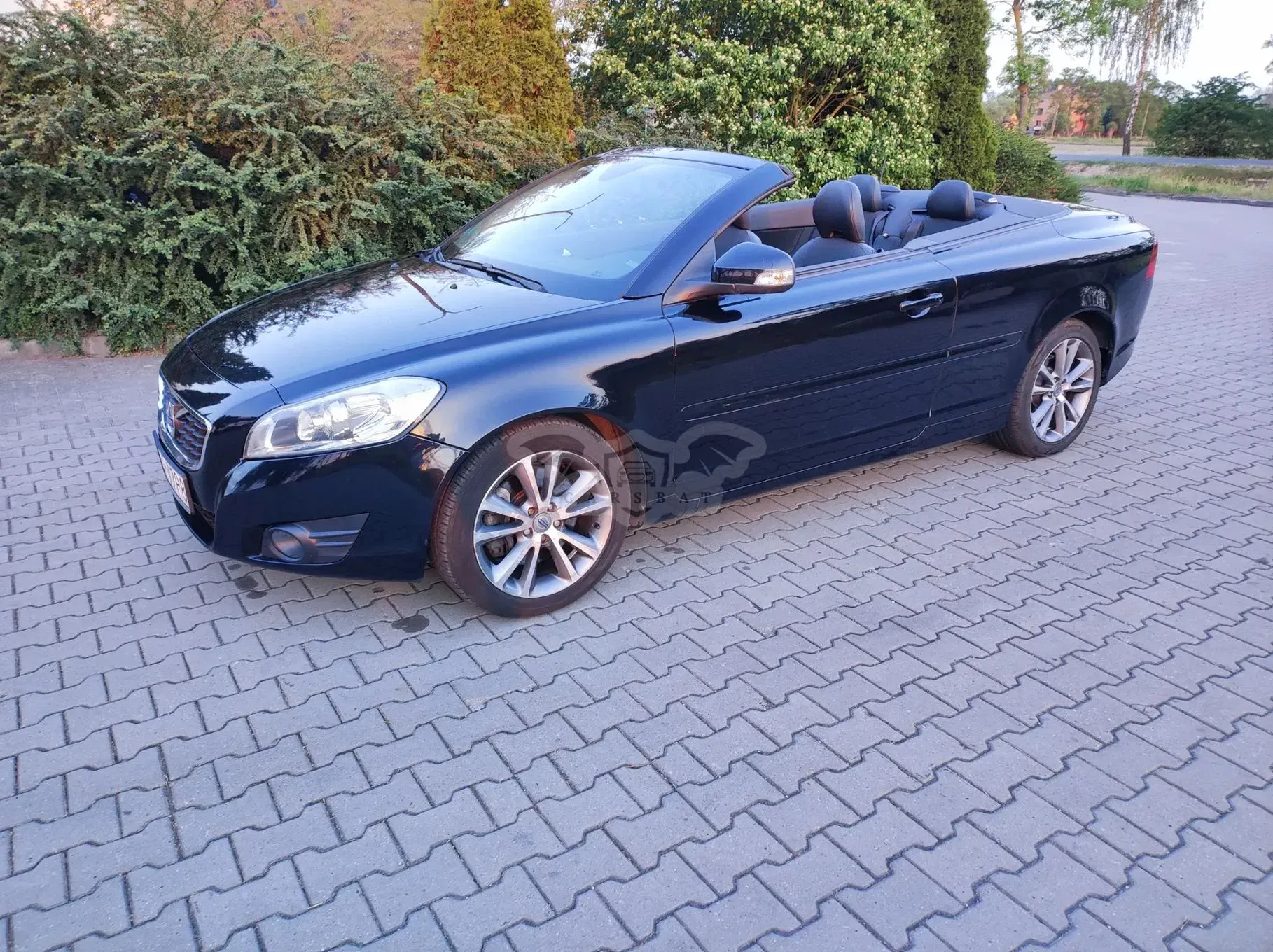 Volvo C70 D3 Momentum 2010