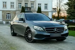 Mercedes-Benz E W213 220 d 9G-TRONIC 2017