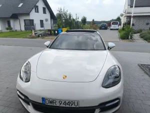 Porsche Panamera Standard 2018