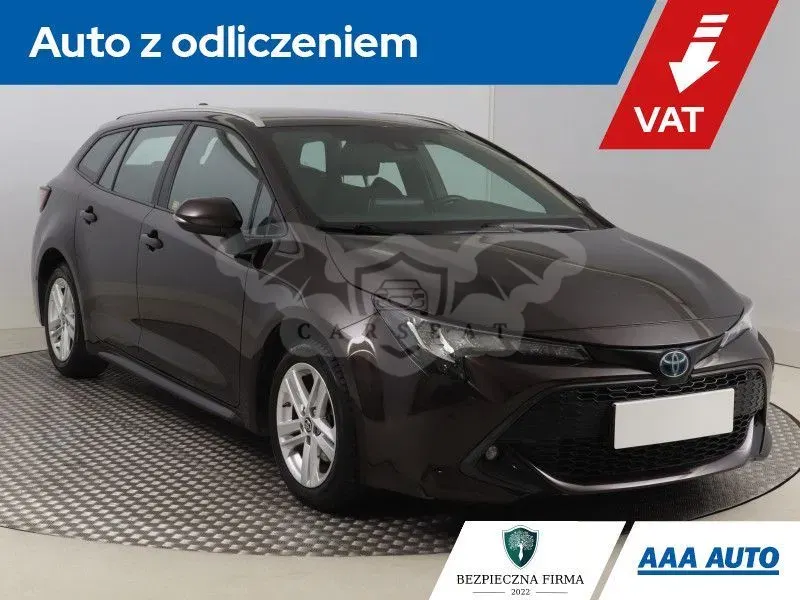 Toyota Corolla Seria E16 2022