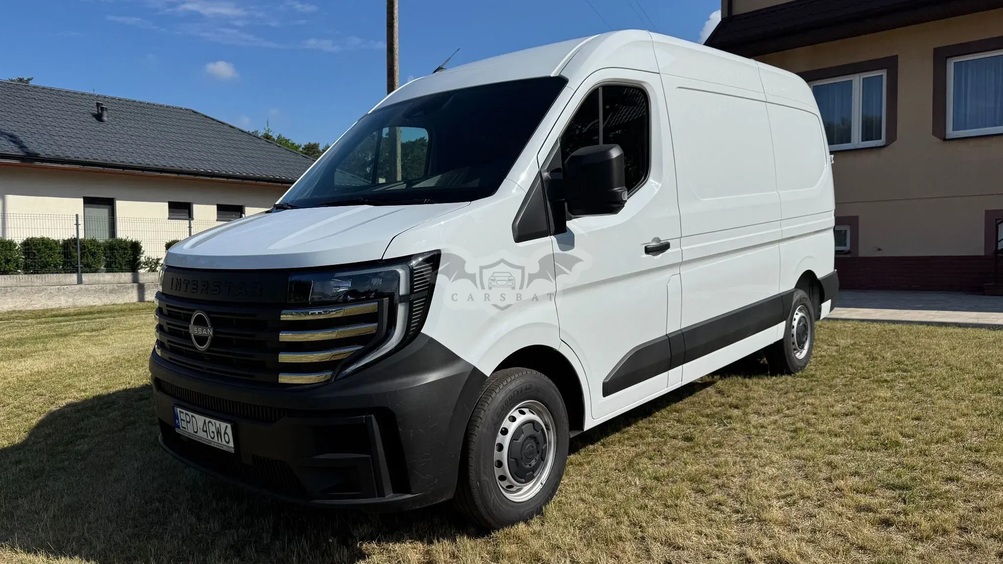 Nissan Interstar 2024