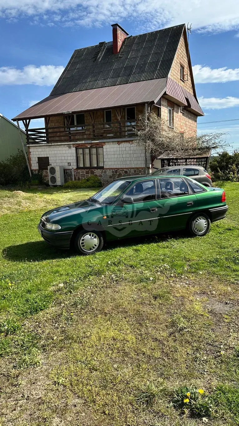 Opel Astra F 1.4 Start 2000