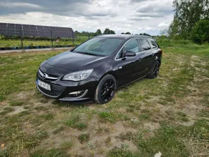 Opel Astra J (2009-2019) 2.0 CDTI DPF ecoFLEX Start/Stop Edition Sport 2013