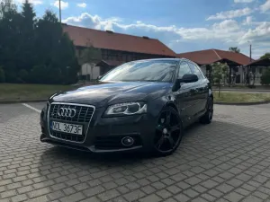 Audi A3 8P 2.0 TDI DPF quattro S line Sportpaket plus 2012