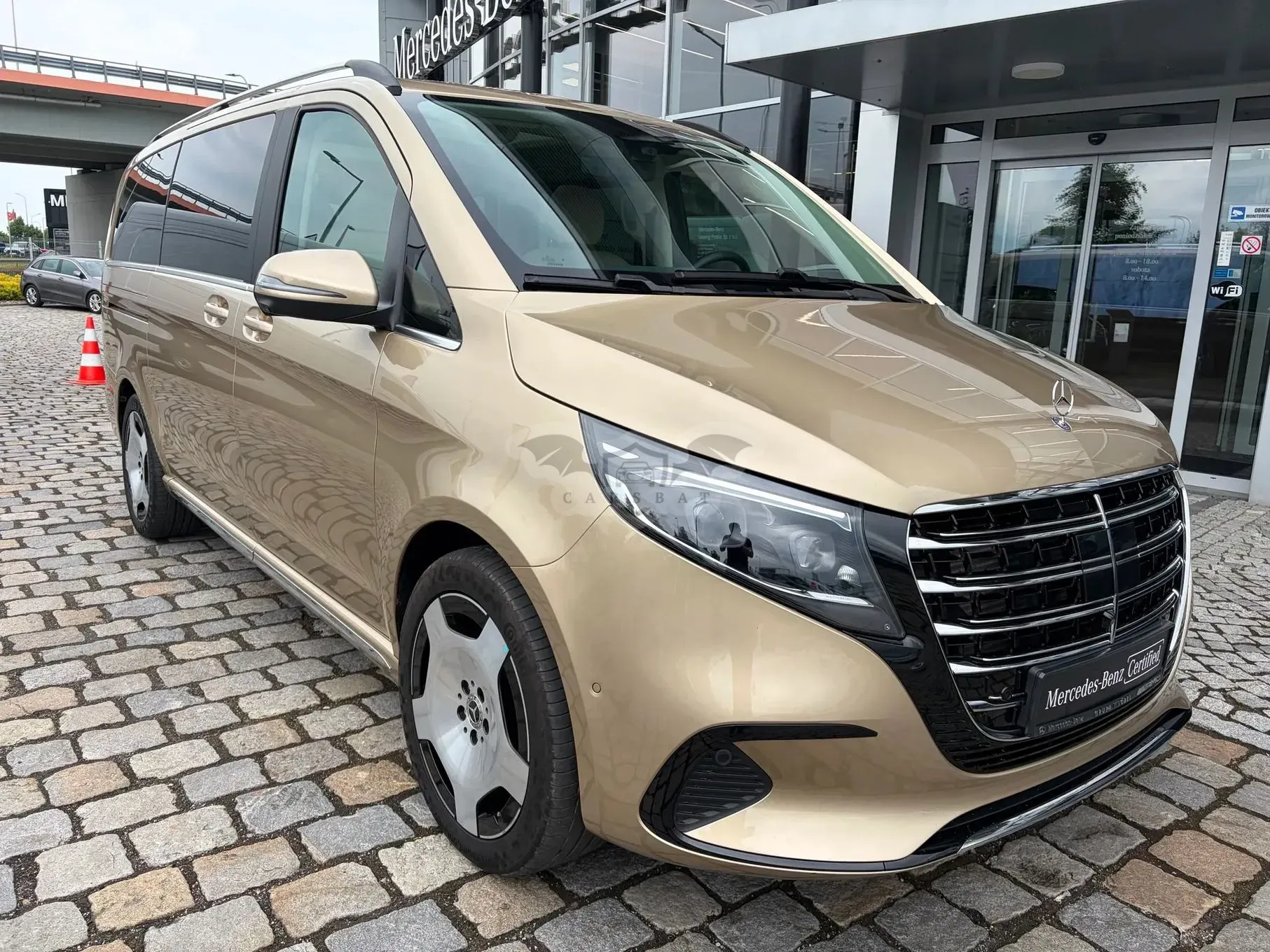 Mercedes-Benz V II 300 d 4-Matic 9G-Tronic Exclusive (d³ugi) 2025