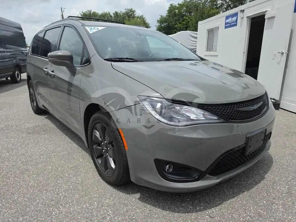 Chrysler Pacifica 2020