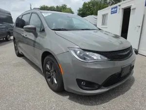 Chrysler Pacifica 2020
