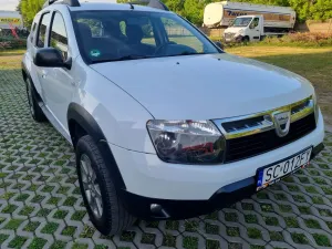 Dacia Duster I 1.6 16V 105 4x4 Prestige 2011