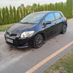 Toyota Auris I 1.4 VVT-i Terra 2009