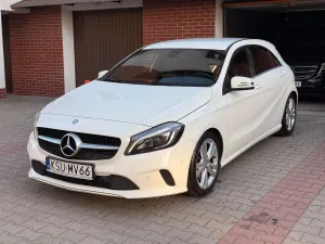 Mercedes-Benz A W176 180 (BlueEFFICIENCY) 7G-DCT AMG Sport 2016