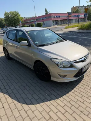 Hyundai i30 I 1.4 Comfort EU5 2011