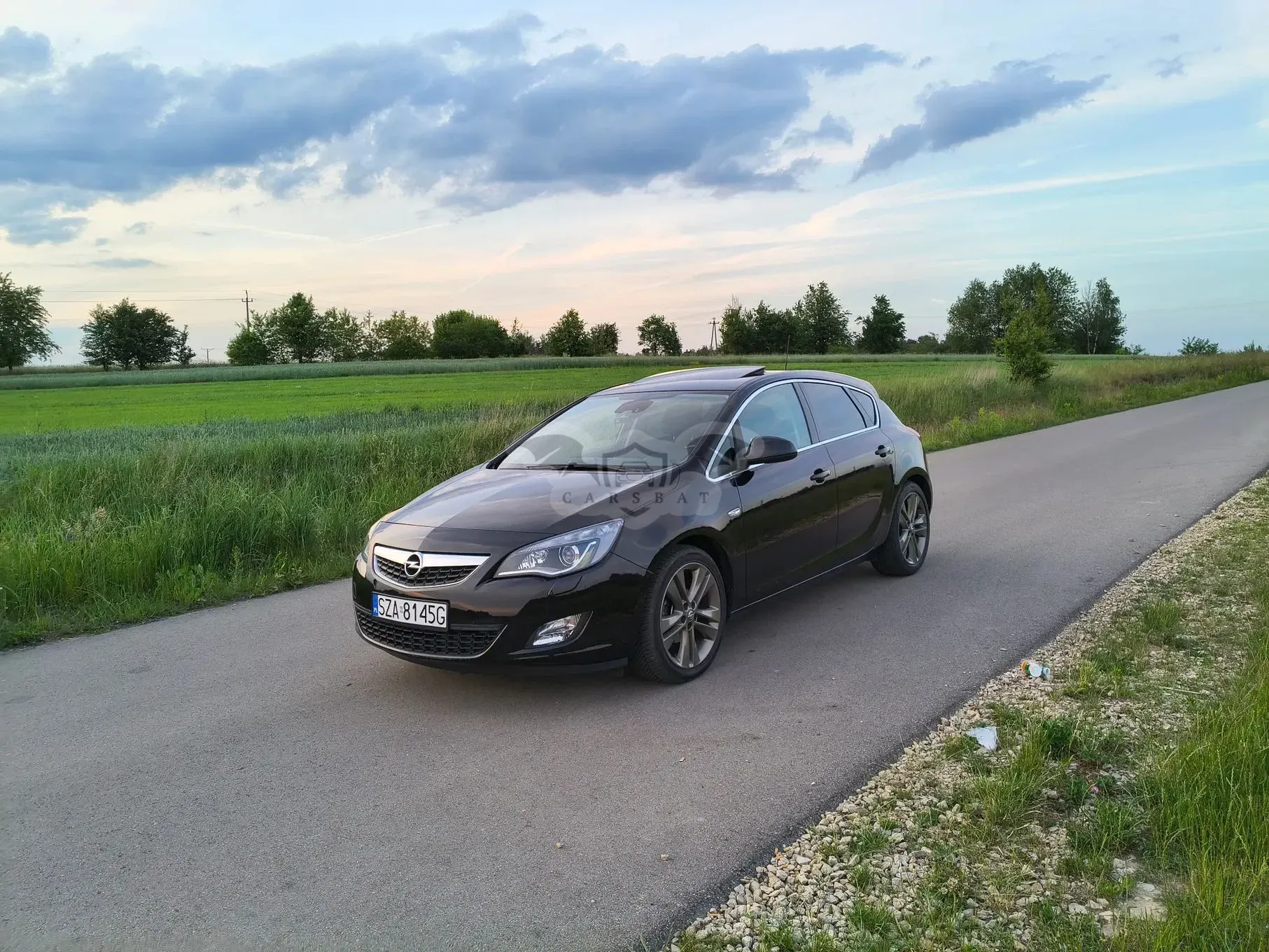 Opel Astra J 1.4 T Sport 2011