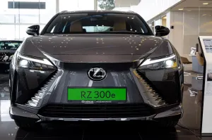 Lexus RZ 300e Prestige 2025