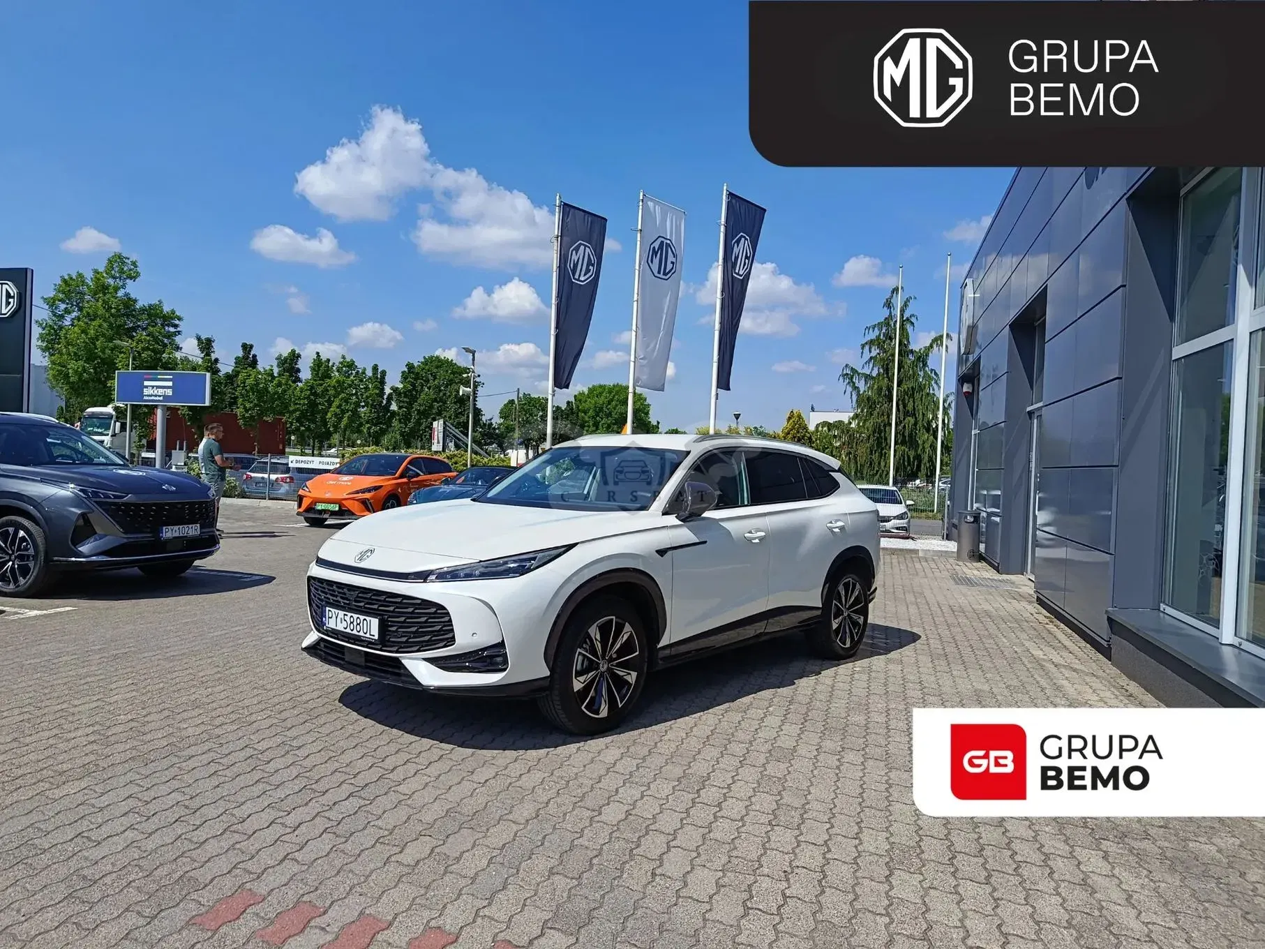 MG HS 2025